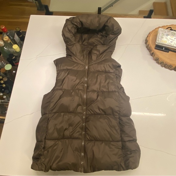 Zara brown hooded padded vest - Picture 7 of 10